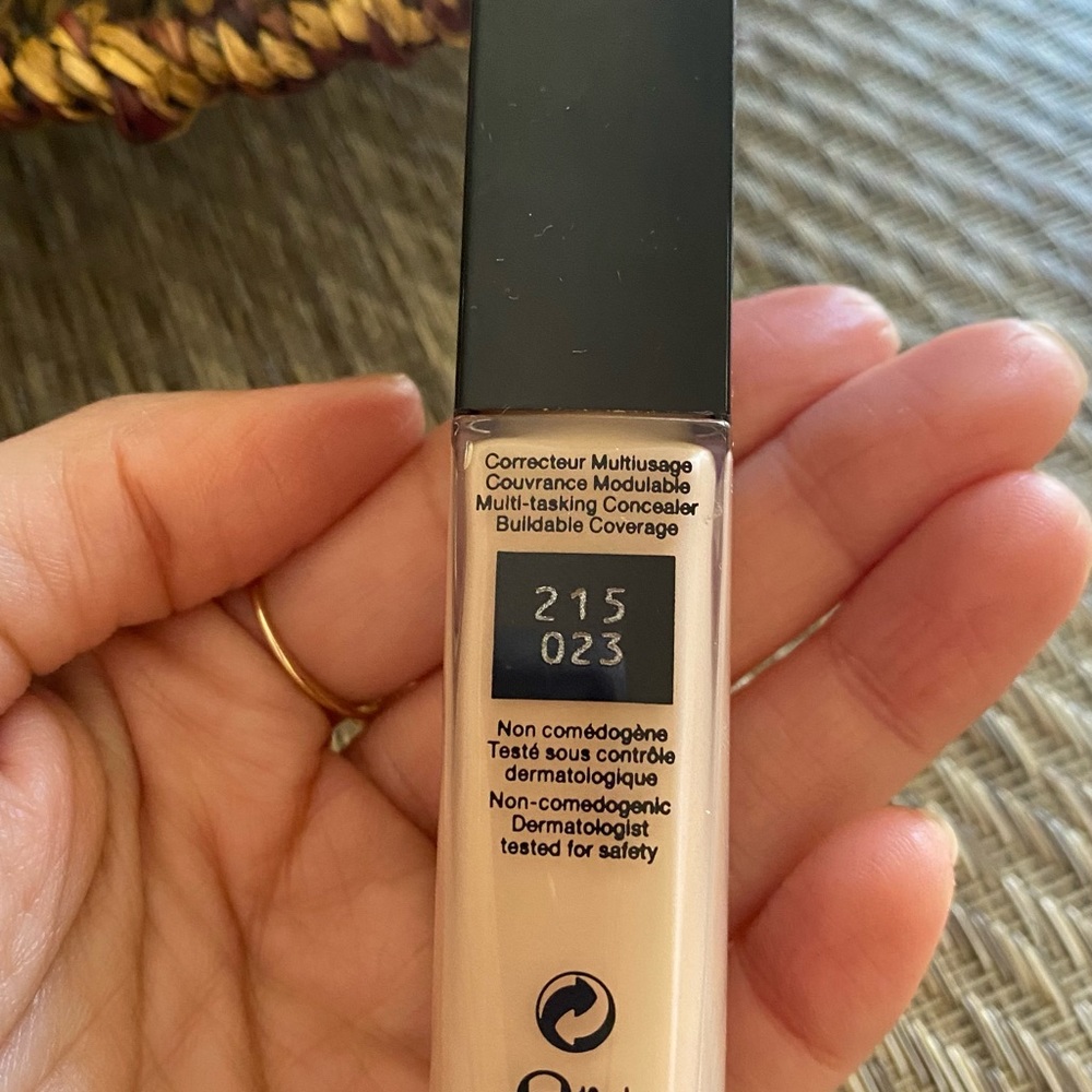 Concealer Bundle - Picture 3 of 5